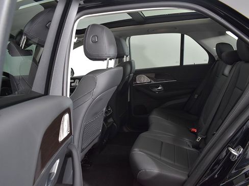 Certified 2026 Mercedes-Benz GLE 450 GLE 450 image 23