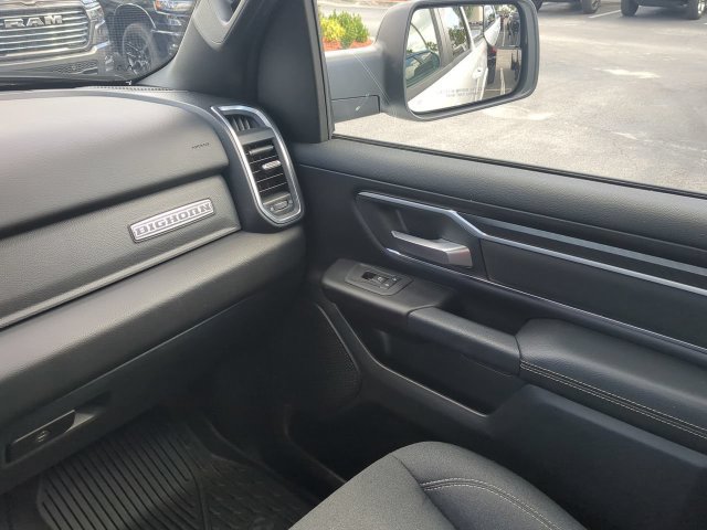 Used 2025 RAM 1500 Big Horn AWD/4WD image 18