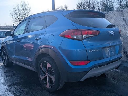 Used 2017 Hyundai Tucson Sport image 4