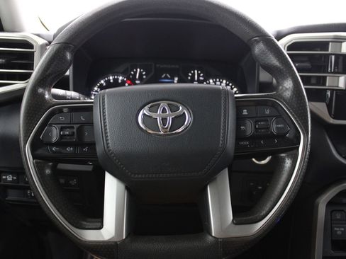 Used 2022 Toyota Tundra SR5 w/ Convenience Package RWD image 30