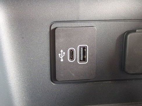 Certified 2026 Ford Explorer Active RWD image 25