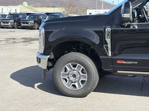 New 2026 Ford F350 Lariat AWD/4WD image 11