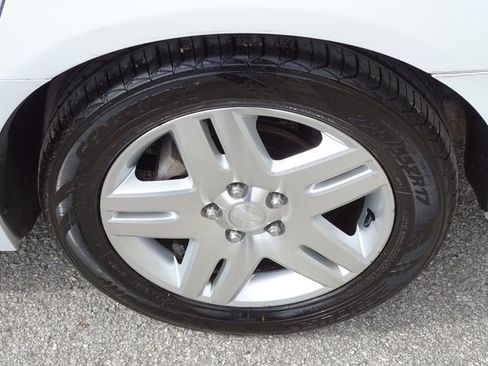 Used 2013 Chevrolet Impala LT w/ LT Sunroof Package image 17