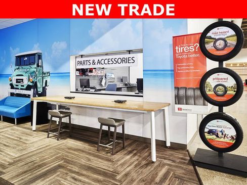 Used 2014 Nissan Pathfinder Platinum w/ Platinum Premium Package image 11