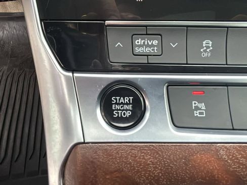 Used 2022 Audi A6 Premium Plus image 10