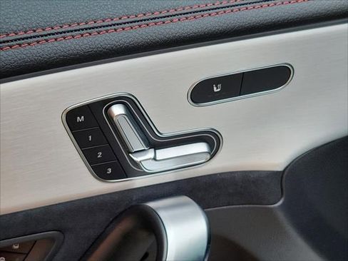 New 2025 Mercedes-Benz CLA 35 AMG 4MATIC image 22