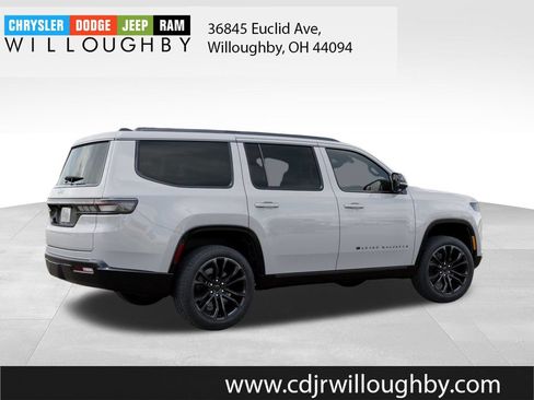 New 2026 Jeep Grand Wagoneer Summit AWD/4WD image 4