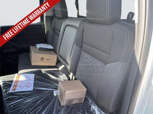 New 2026 Nissan Frontier SV w/ SV Convenience Package AWD/4WD image 19