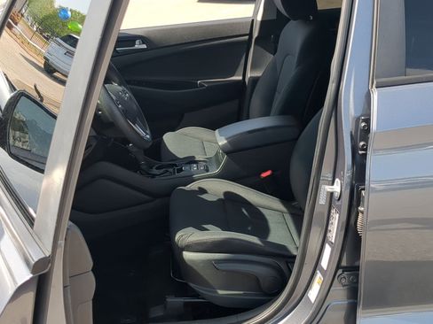 Used 2019 Hyundai Tucson SE AWD/4WD image 11