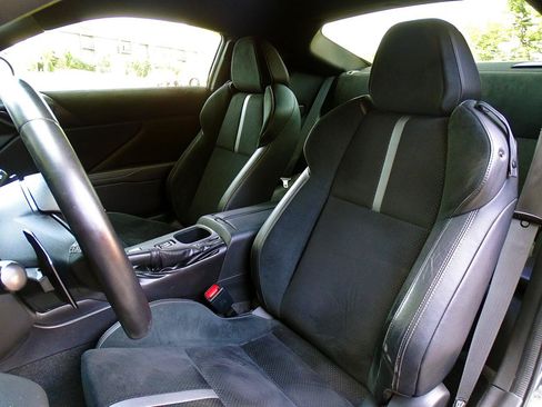 Used 2023 Toyota GR86 Premium RWD image 18