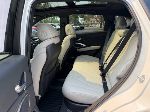 New 2026 Acura RDX SH-AWD image 9