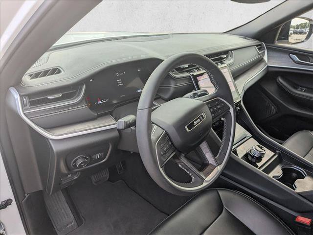 Certified 2024 Jeep Grand Cherokee Limited RWD image 10