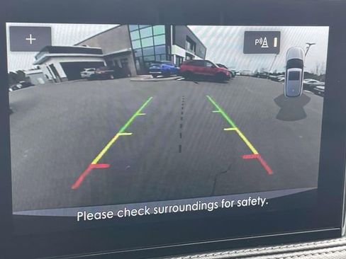 Used 2022 Lincoln Corsair Standard w/ Premium Package image 5