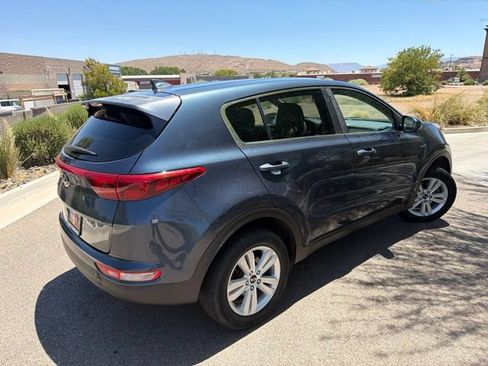 Used 2019 Kia Sportage LX AWD/4WD image 5