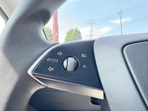 Used 2025 Tesla Model 3 Long Range AWD/4WD image 21