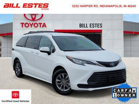 Certified 2023 Toyota Sienna LE image 1