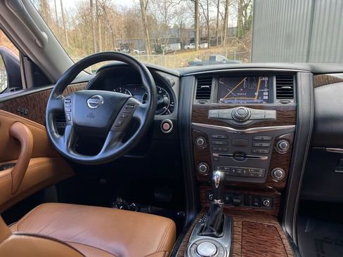 Used 2017 Nissan Armada Platinum image 15