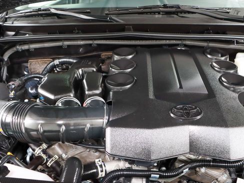 Used 2023 Toyota 4Runner TRD Off-Road Premium image 30