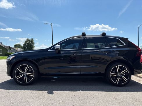 Used 2019 Volvo XC60 T6 R-Design w/ Protection Package Premier AWD/4WD image 3