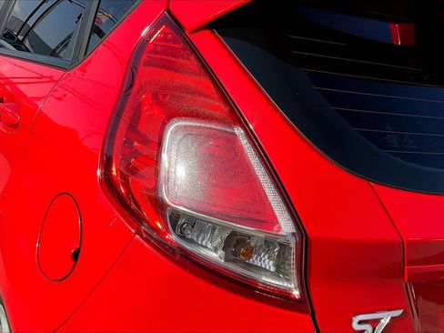 Used 2015 Ford Fiesta ST image 26