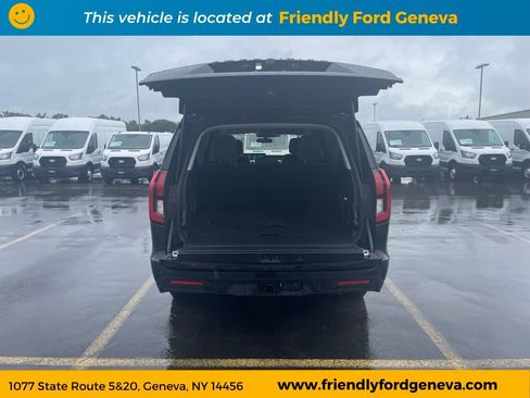 Used 2025 Ford Expedition Max Active AWD/4WD image 10