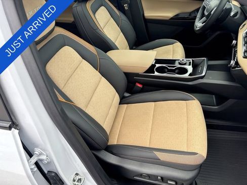 New 2026 Chevrolet Equinox ACTIV w/ Convenience Package III AWD/4WD image 26