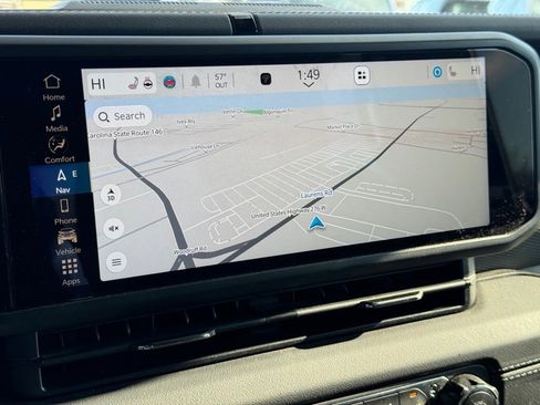 Used 2024 Jeep Wrangler Unlimited Rubicon w/ Technology Group image 19