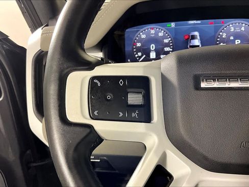Used 2022 Land Rover Defender 110 S AWD/4WD image 22