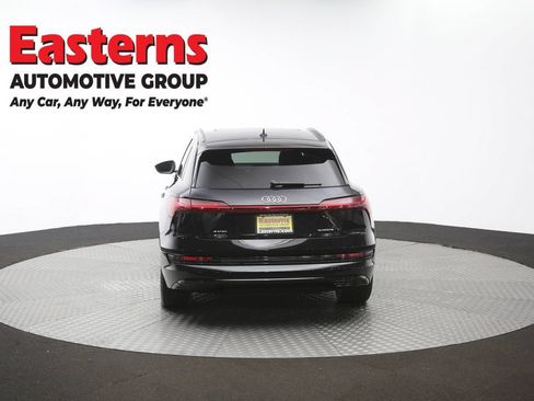 Used 2021 Audi e-tron Premium w/ Convenience Plus Package AWD/4WD image 39