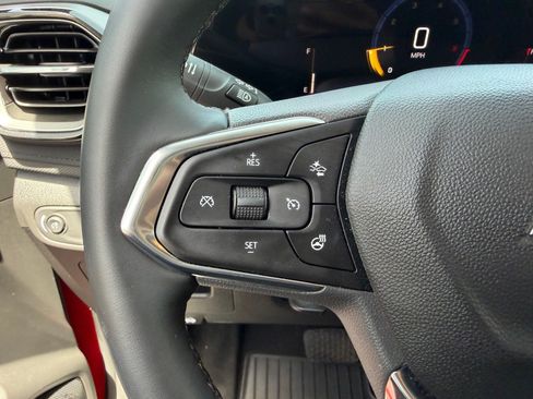 Used 2026 Chevrolet TrailBlazer LT w/ Convenience Package FWD image 15