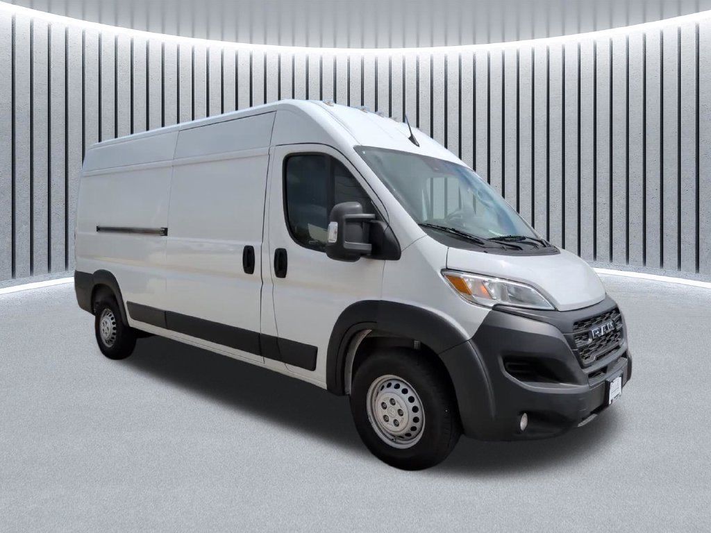 New 2025 RAM ProMaster 2500 w/ Convenience Group FWD image 2