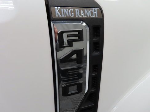 Used 2025 Ford F450 King Ranch w/ Chrome Package image 62