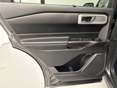Used 2020 Ford Explorer ST AWD/4WD image 15