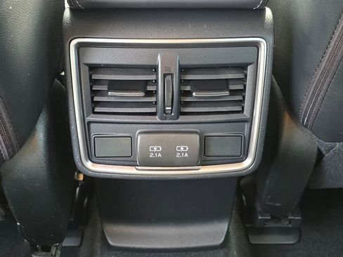 Used 2021 Toyota Tacoma TRD Sport image 18