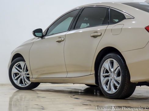 Used 2018 Honda Accord LX image 11
