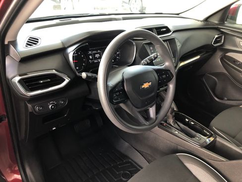 Used 2023 Chevrolet TrailBlazer LT image 18