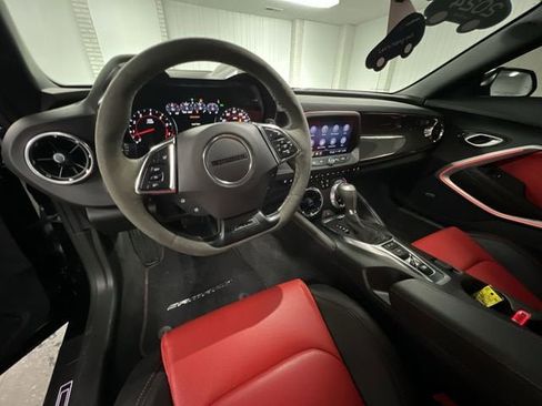 Certified 2024 Chevrolet Camaro SS image 19