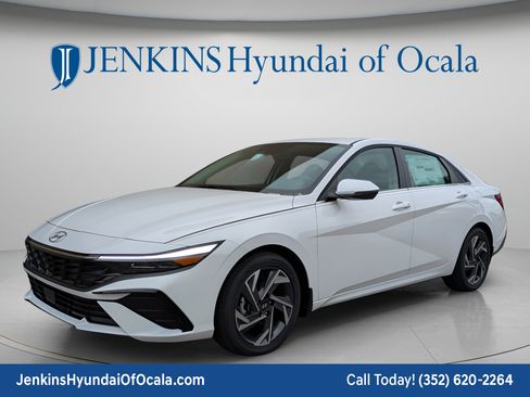 New 2026 Hyundai Elantra Limited FWD image 9
