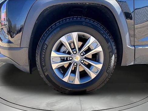 Used 2025 Chevrolet Equinox LT AWD/4WD image 35