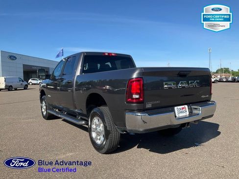 Used 2025 RAM 2500 Big Horn AWD/4WD image 24
