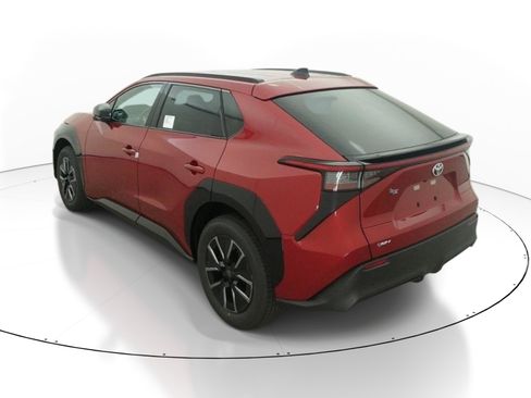 New 2026 Toyota bZ FWD image 5