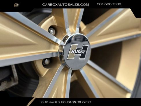 Used 2017 Dodge Challenger R/T w/ Driver Convenience Group RWD image 28