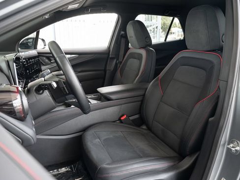 Used 2024 Chevrolet Blazer EV RS RWD image 16