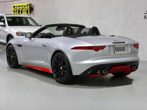 Used 2014 Jaguar F-TYPE S image 22