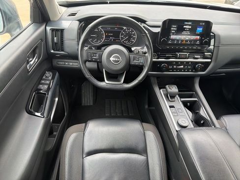 Used 2024 Nissan Pathfinder SL w/ SL Premium Package AWD/4WD image 22