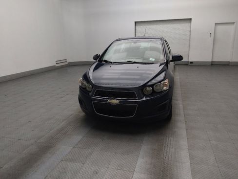 Used 2016 Chevrolet Sonic LT image 15