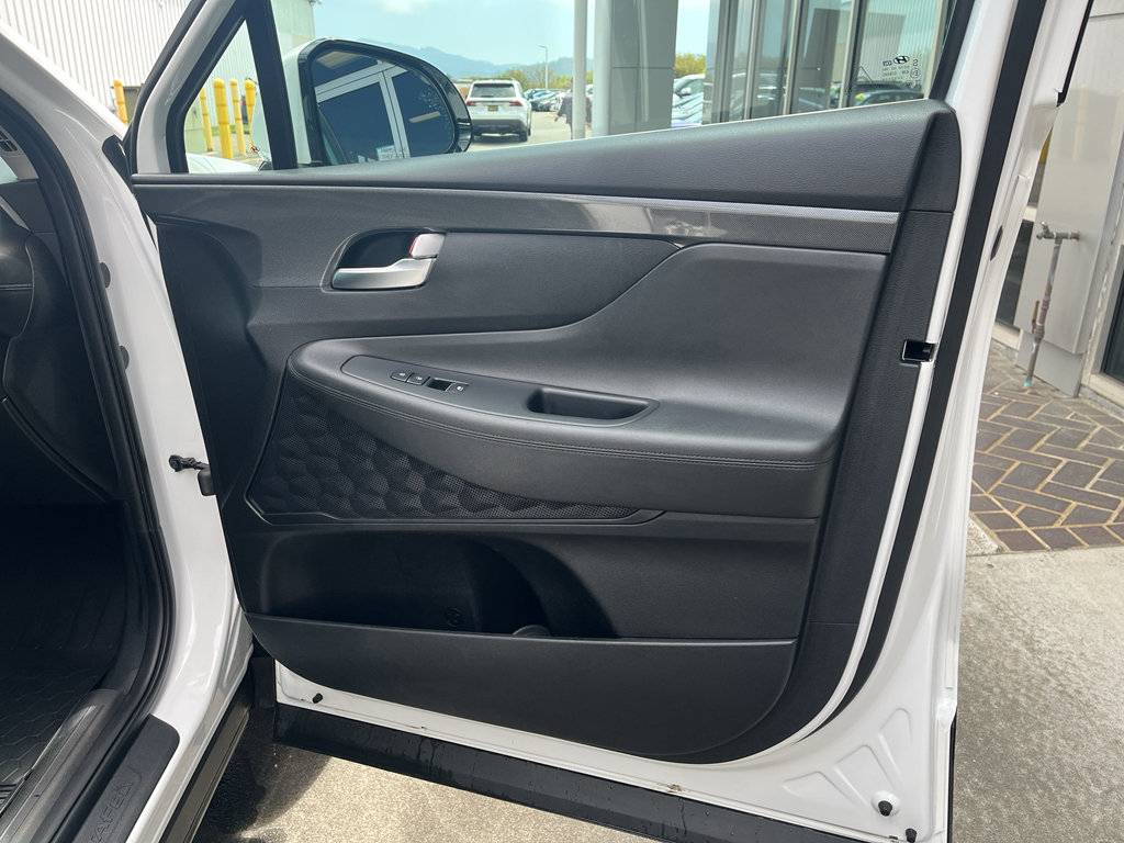 Used 2023 Hyundai Santa Fe SEL AWD/4WD image 13