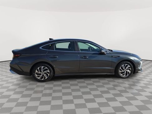 Used 2026 Hyundai Sonata Blue FWD image 8