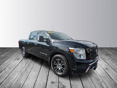 Used 2020 Nissan Titan SV w/ SV Convenience Package RWD image 5