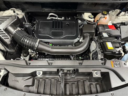 Used 2023 GMC Acadia Denali w/ Denali Technology Package image 37